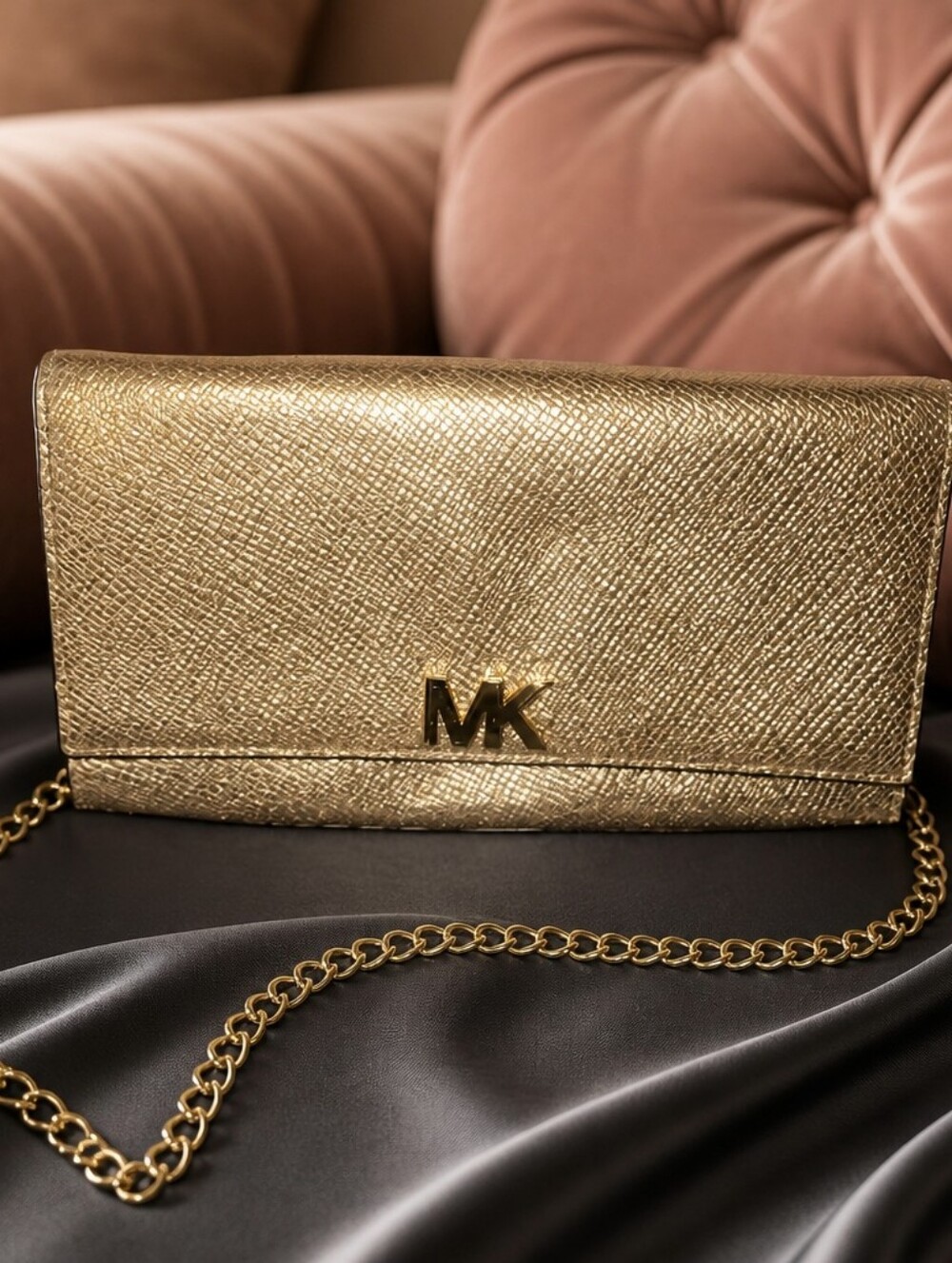 Michael Kors Mott Clutch Crossbody